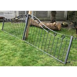Zwaar metalen Inrijpoort / Poort / Toegangspoort voor oprit