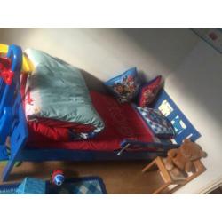 Kinder bed