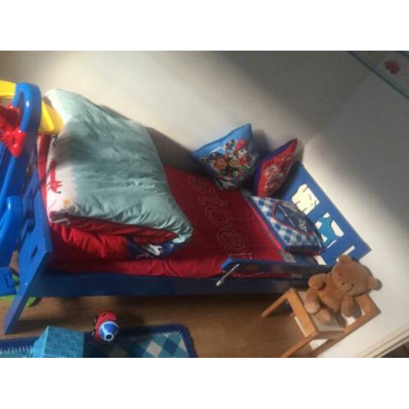 Kinder bed