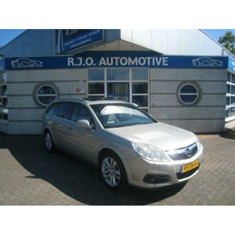 Opel Vectra Wagon 2.2-16V Executive