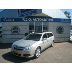 Opel Vectra Wagon 2.2-16V Executive