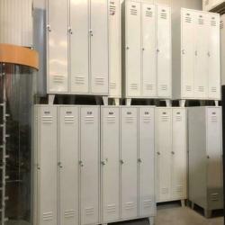 Grote partij retro vintage stalen lockers kledingkasten # 40