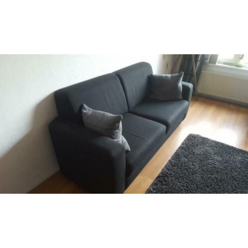 Bank zwart, Normaal 500 euro, nu 350 euro