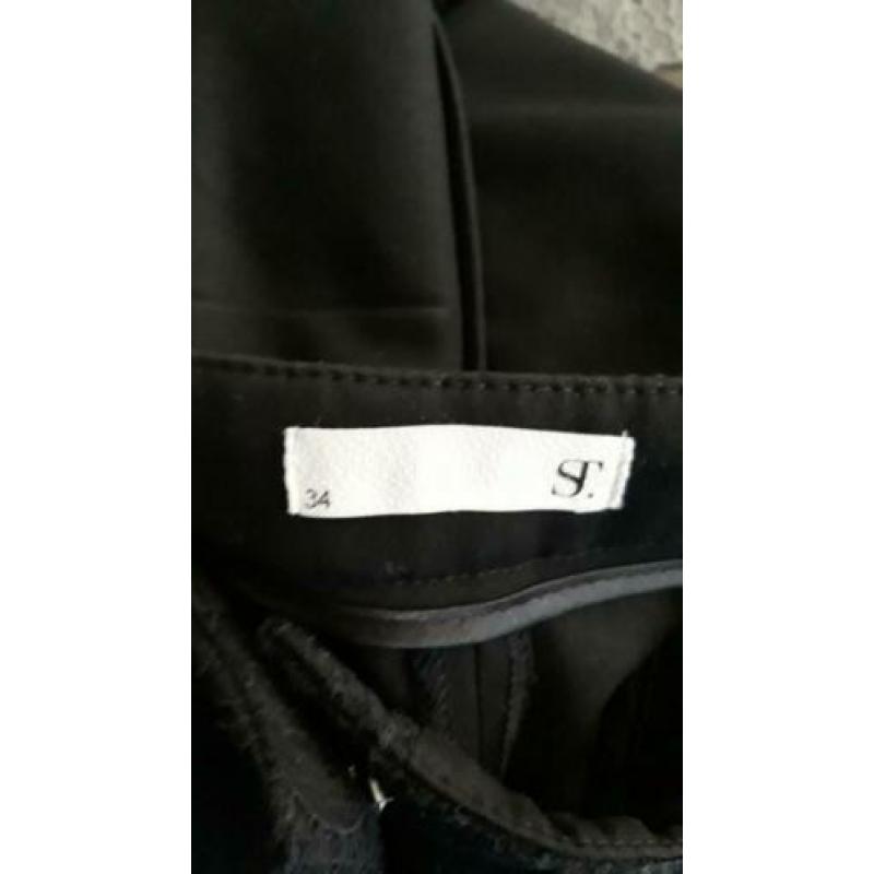 SUPERTRASH zwarte pantalon NIEUW Maat 34.
