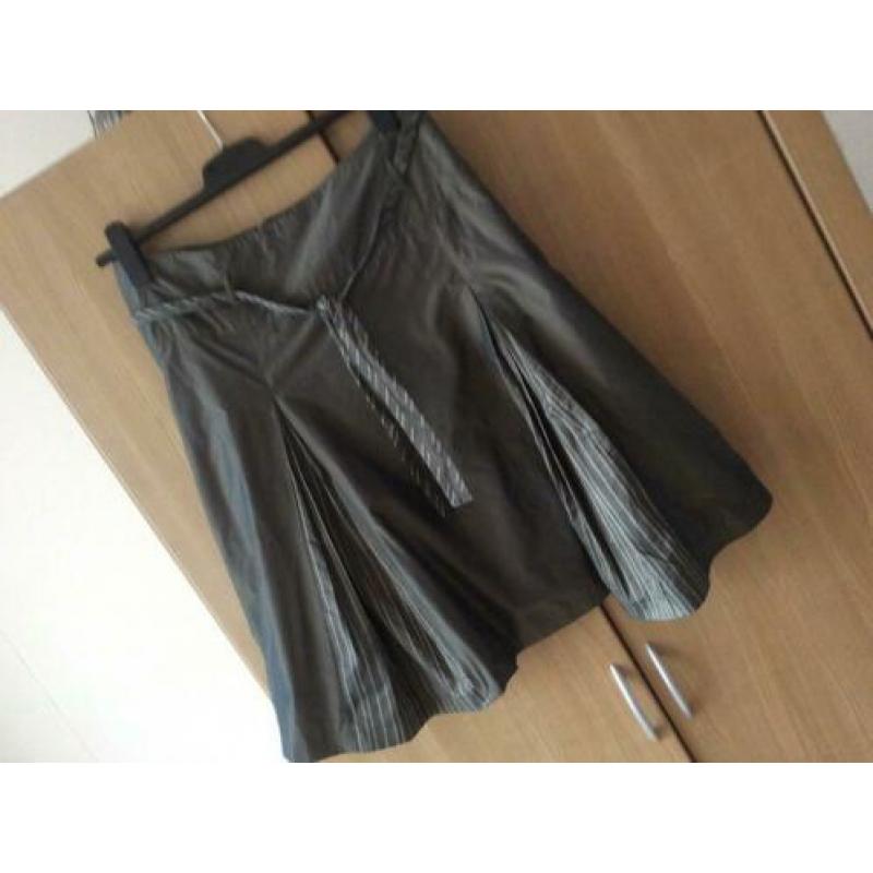 Rok mt, 38. styles. by STEPS. super. koopje!!!