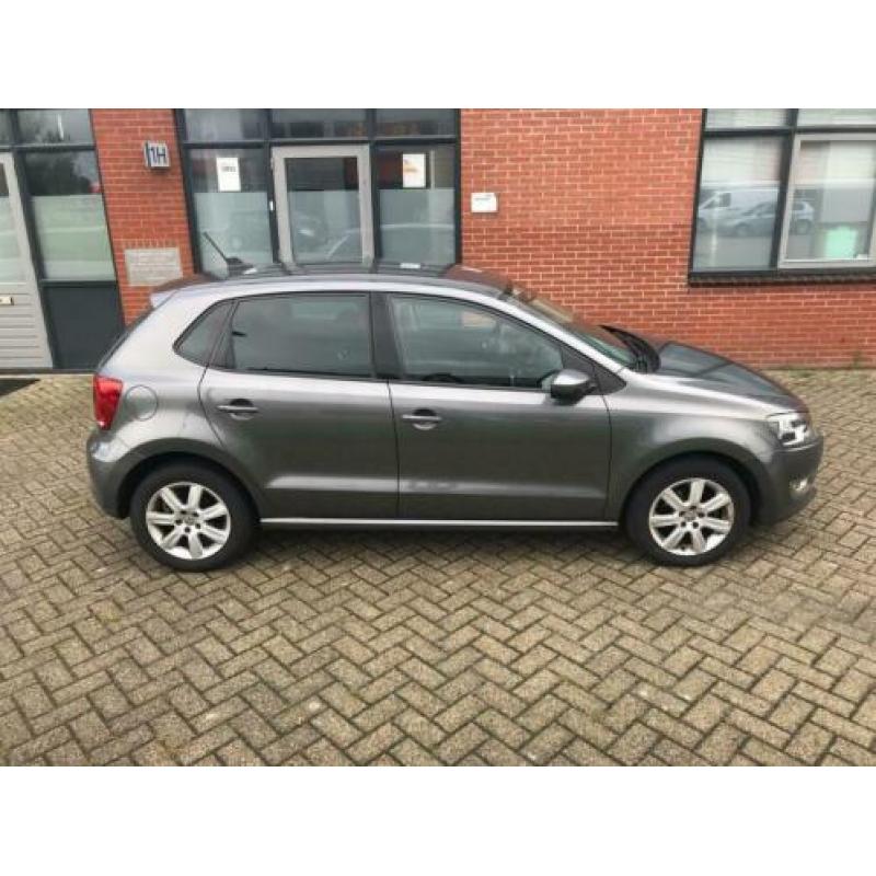 Volkswagen Polo 1.2 TSI 77KW 2010 Grijs