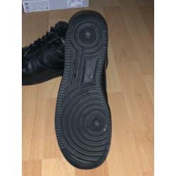 Nike air force 1 zwart 43