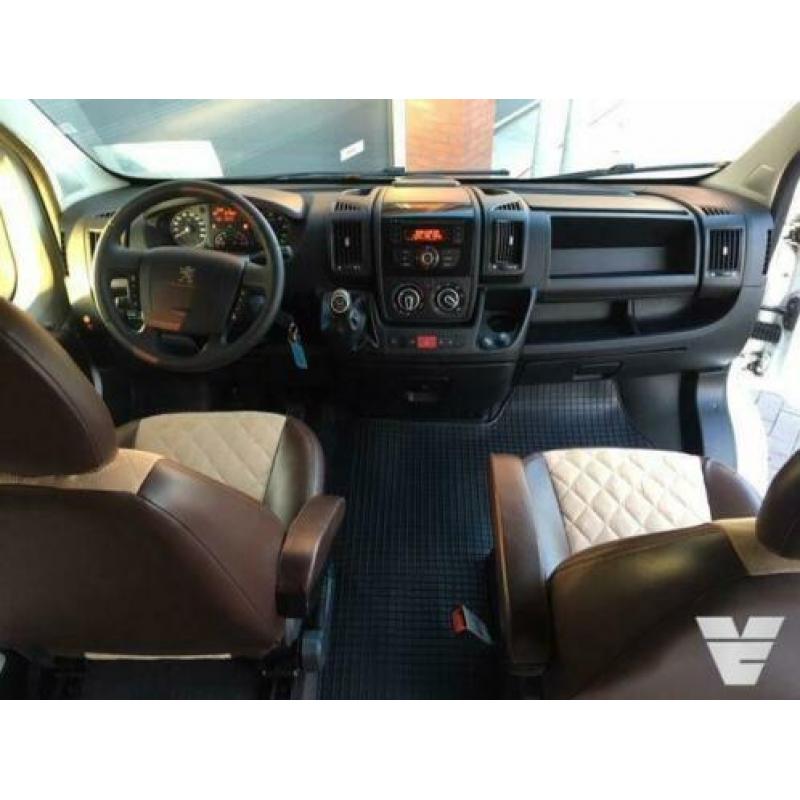 Peugeot Boxer 2.2 HDI 150pk new interior (bj 2012)