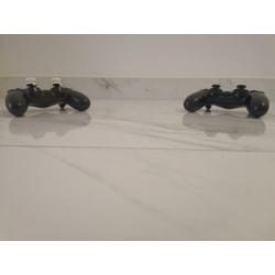 PlayStation 4 Inclusief 2 Controllers en 11 GAMES!!