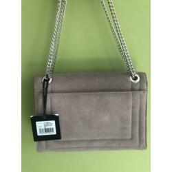 Angela bag josh v