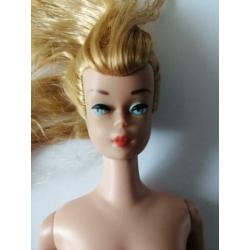Barbie vintage swirl blond met groene oren