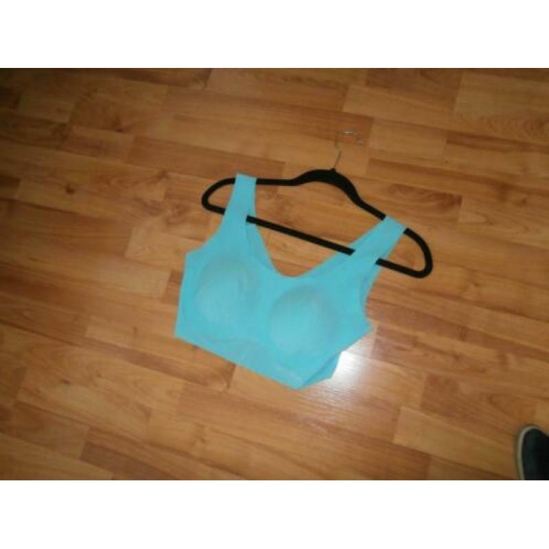 Fijne Sloggi Bralettes naadloos mt L mint en zalm i.g.s.