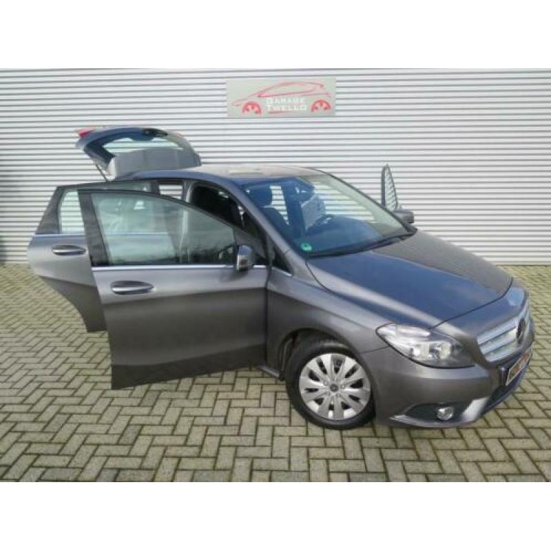 Mercedes-Benz B-klasse 180 Ambition AUTOMAAT