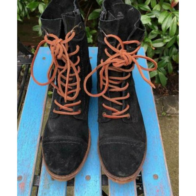 Bullboxer zwart suede veterboots, mt. 38 (37,5 ook goed)
