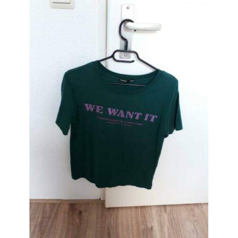Diverse T-shirts in maat S €1; per stuk