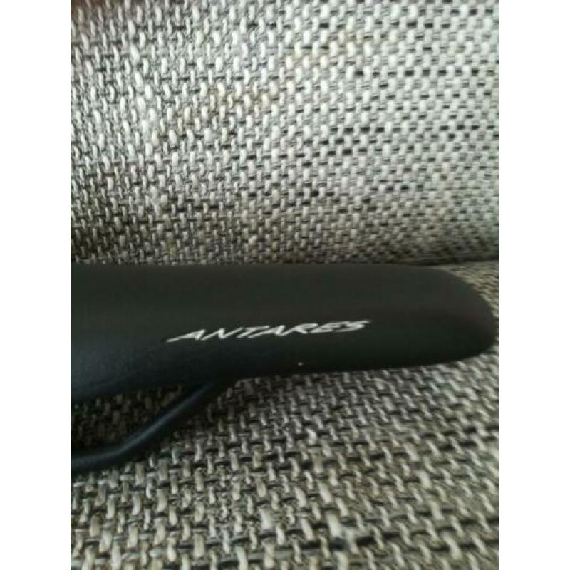 fizik r7 antares