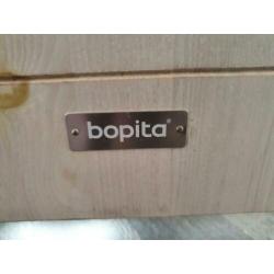 Bopita ledikant en commode