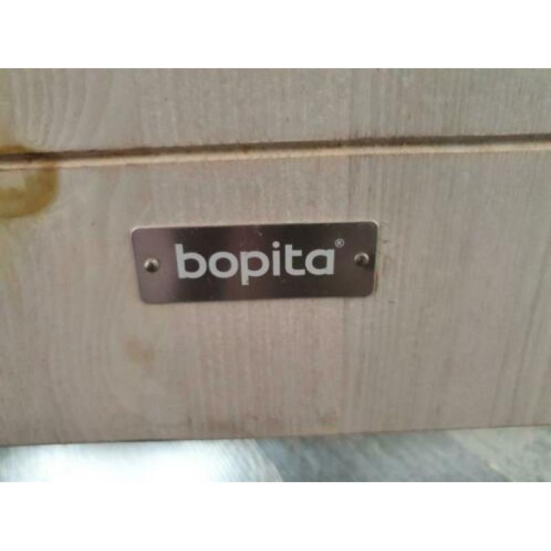 Bopita ledikant en commode
