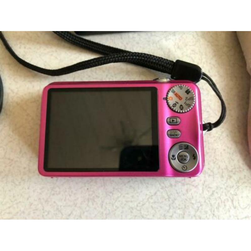 *Fotocamera Fujifilm jv110*