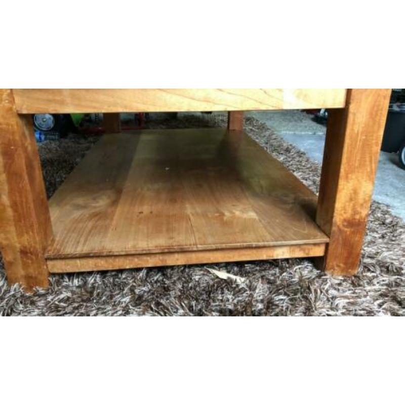 Mooie teak houten tafel 140x80