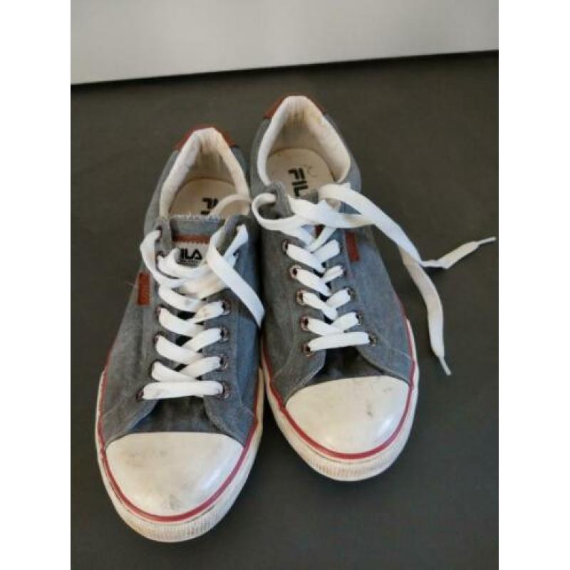 Heren sneakers schoenen maat 45 merk Vila