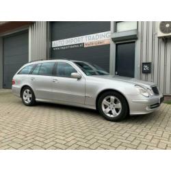 Mercedes-benz E-KLASSE Combi Avantgarde - 1e Eigenaar - Youn
