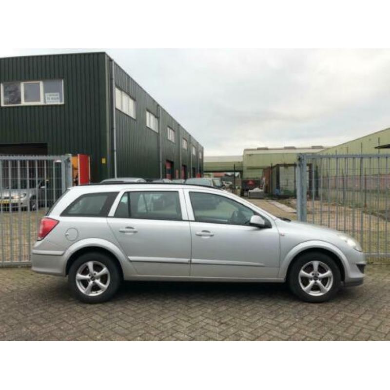 Opel Astra Wagon 1.7 CDTi Business AIRCO/VELGEN/ELEC RAMEN /