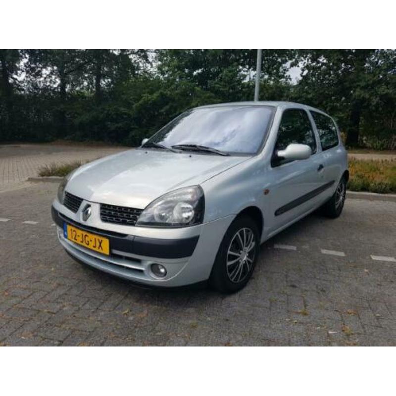 Renault Clio 1.4 16V RT 3DR 2005 2002 Grijs