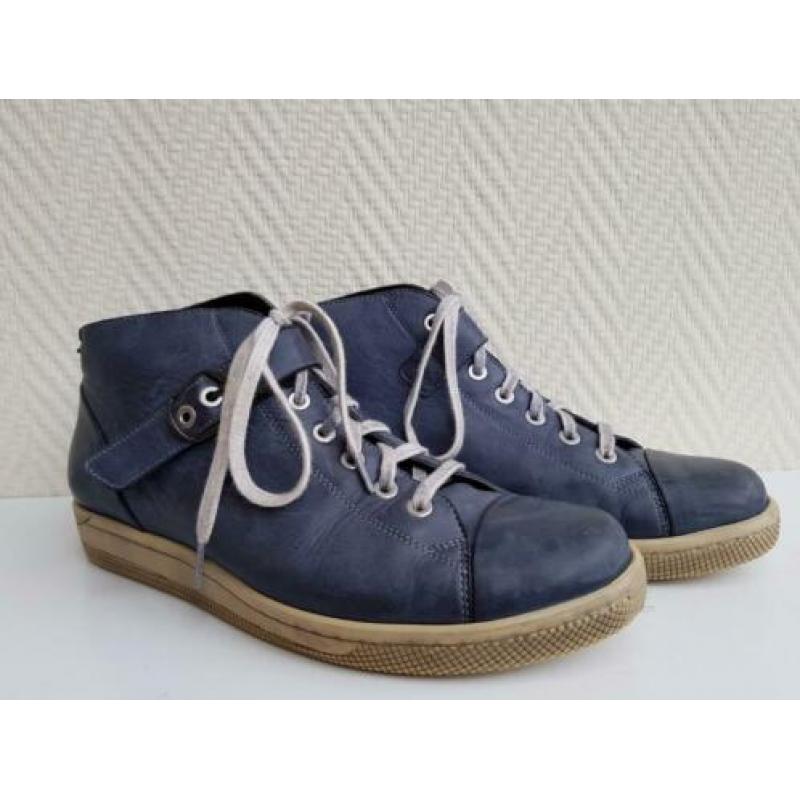 Durea half hoog, z.g.a.n., blauw, UK 5 - 38 Gratis verzendin