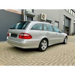 Mercedes-benz E-KLASSE Combi Avantgarde - 1e Eigenaar - Youn
