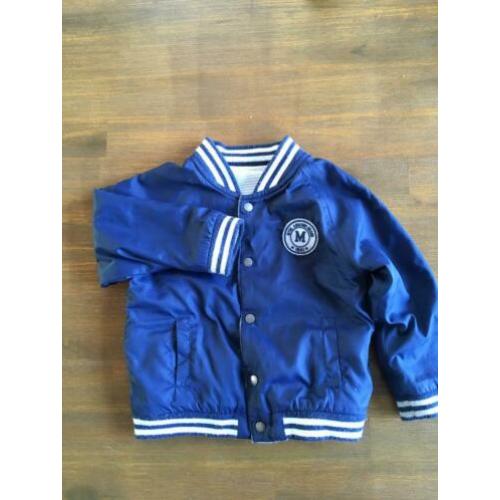 Jasje blauwe wit maat 80