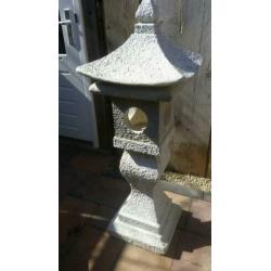 Te koop betonnen vogelhuis