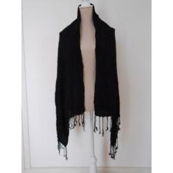 zwarte sjaal met franjes merk Pashmina 85 cm X 70 cm