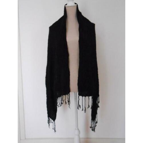 zwarte sjaal met franjes merk Pashmina 85 cm X 70 cm