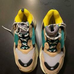 Balenciaga Triple s