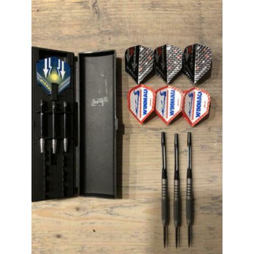 Complete set Winmau dartpijlen