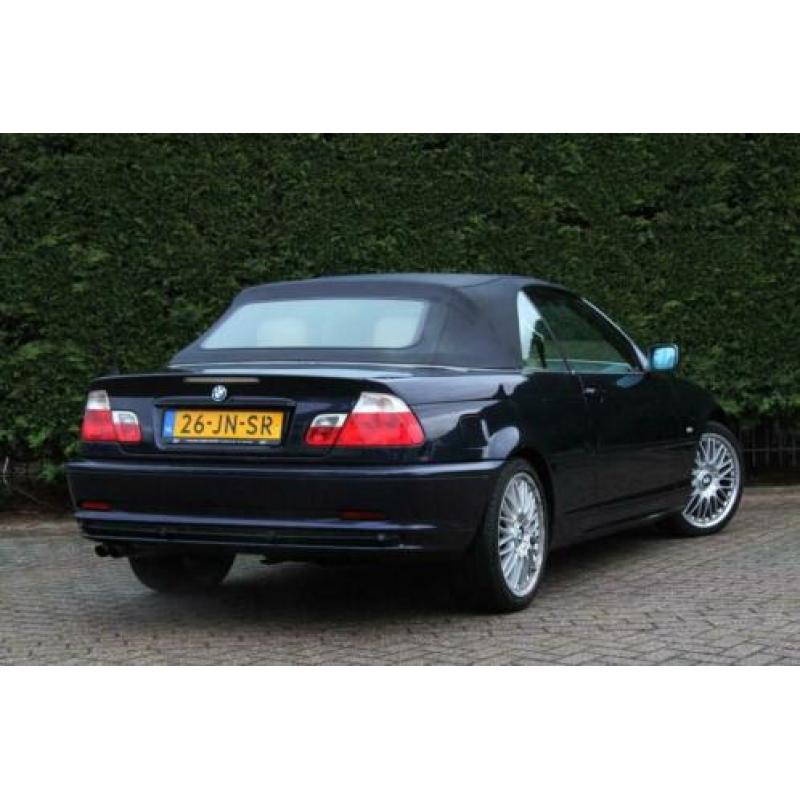 BMW 3 Serie Cabrio 320Ci Executive (bj 2002, automaat)