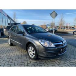 Opel Astra 1.4 Business (WGN00008)