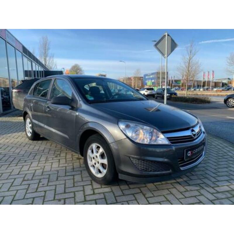 Opel Astra 1.4 Business (WGN00008)