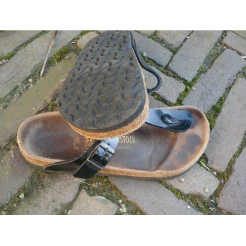 Gratis verzenden stoere zwarte lak birkenstock slippers 37