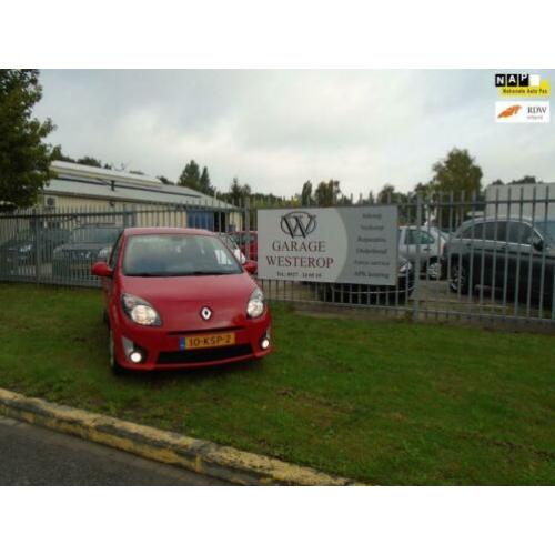 Renault Twingo 1.2-16V Dynamique met een verse Apk en Airco