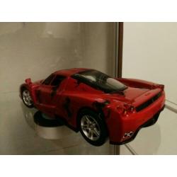 Enzo Ferrari 1:18 ( special Edition !!!!! )