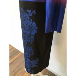 Prachtige nieuwe jurk Maat 40 stretch Blauw/Zwart