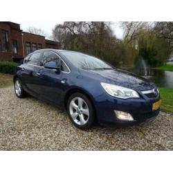 Opel Astra 1.4 Turbo Edition AIRCO/cruise dealer onderhouden
