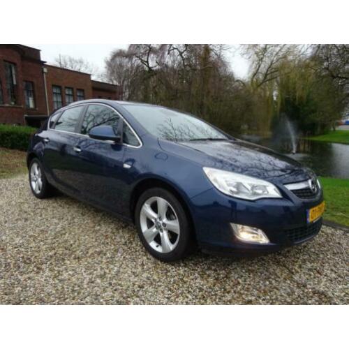 Opel Astra 1.4 Turbo Edition AIRCO/cruise dealer onderhouden