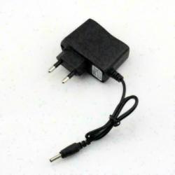 Universele AC/DC Adapter 5Volt, 2A (met Gratis Verzending)