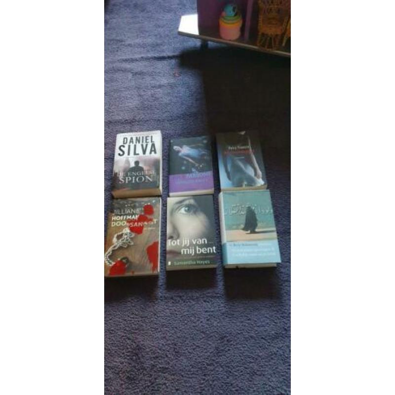 Romantische thrillers Karin Slaugther,Nicky French ed.