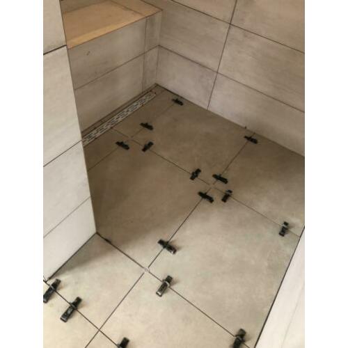 Tegelzetter aangeboden 0637543860