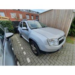 Dacia Duster 1.6 16V 74KW LPG 2012 Grijs