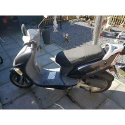 Kymco vitality zonder kenteken en papieren